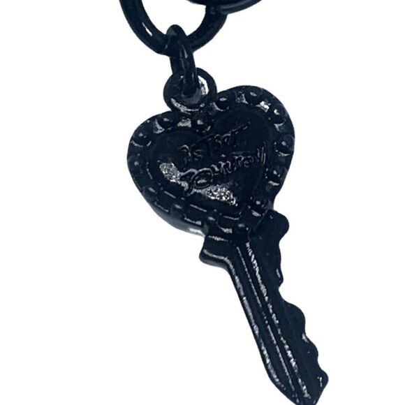 Betsey Johnson Black Icy Crystal Rhinestone Long Necklace 38" Iconic Jet Setters - Picture 11 of 12